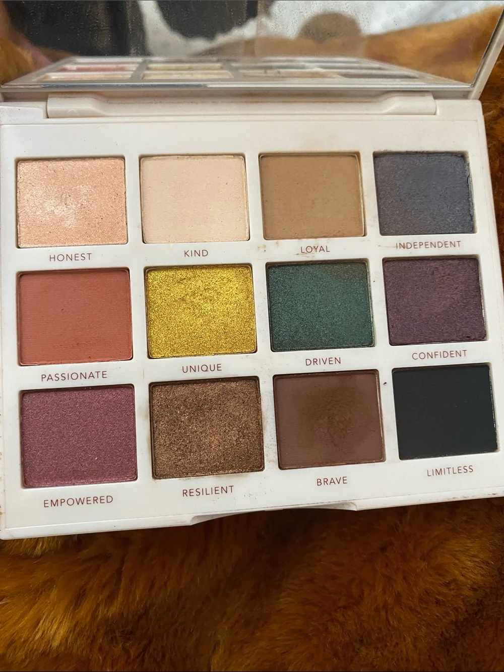 Persona eyeshadow palette Identity Two